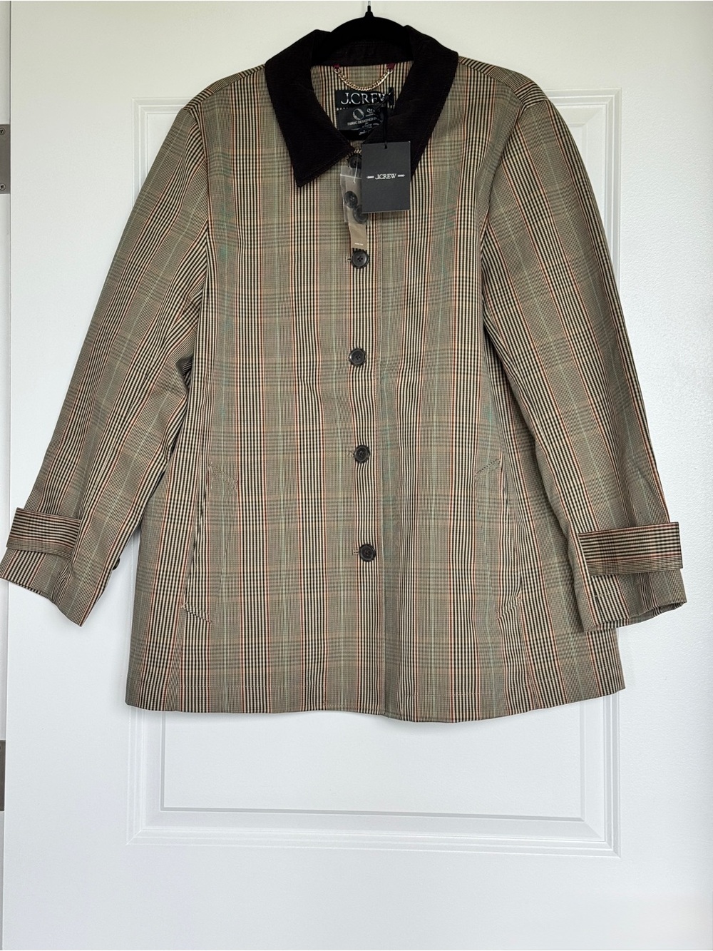 NWT! J. CREW Women’s Barn Jacket in plaid double-faced cotton, size large CM955
